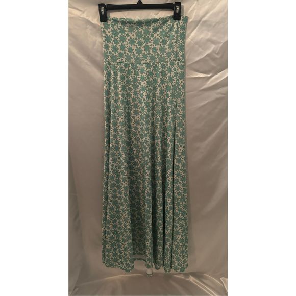 LuLaRoe Dresses & Skirts - LuLaRoe Green Floral Maxi Skirt